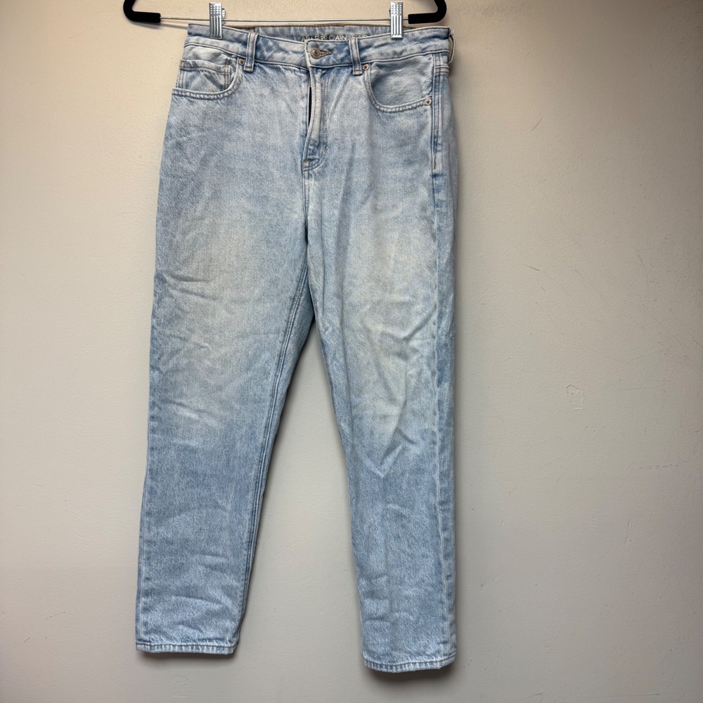 American Eagle Mom Jeans Women 6 Short Light Blue Excellent High Rise Acid Wash